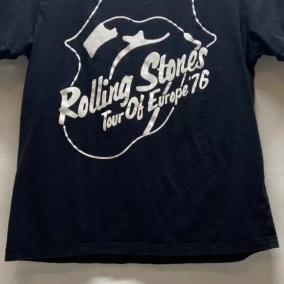 Rolling Stones T-Shirt Tour Of Europe '76 Forever 21 Boys 11/12 Unisex Black GUC - Picture 3 of 9